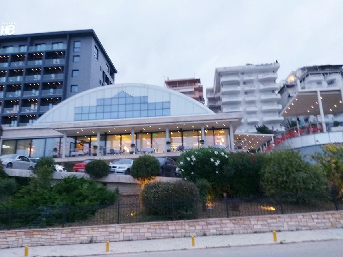 Iraa'S Apartment Саранда Экстерьер фото